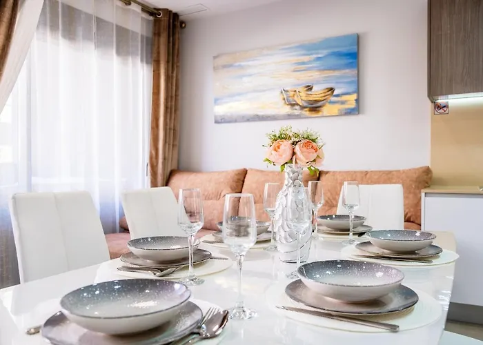 New 2020 Residencial Aqua -apartment Center *