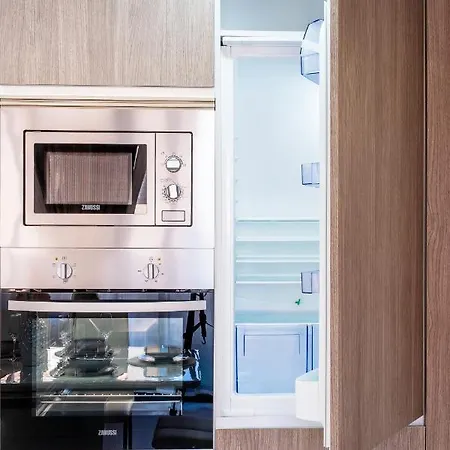 New 2020 Residencial Aqua -apartment Center Appartement