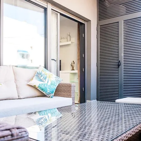 New 2020 Residencial Aqua -apartment Center Appartement